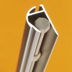 Perfil semicircular "Fast clip" para Comunicação Suspensa