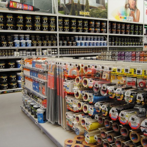 Estantes e Equipamentos para Loja de Bricolage