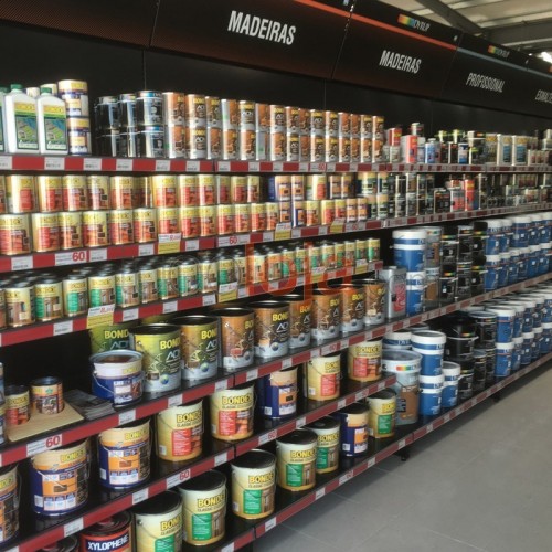 Estantes e Equipamentos para Loja de Bricolage