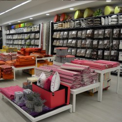 Mesa para Centro de Loja