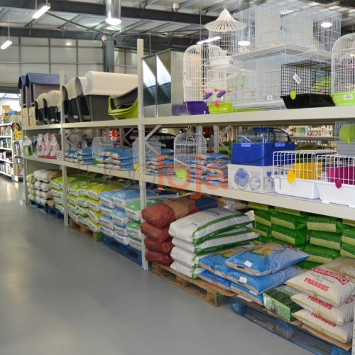Loja de Animais - Estantes Rack