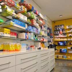 Estantes e Expositores de Farmácia - Ideias para a Sua Loja