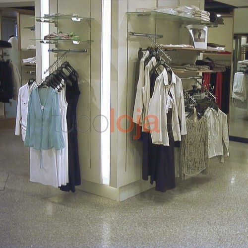 Painéis para Loja Roupa