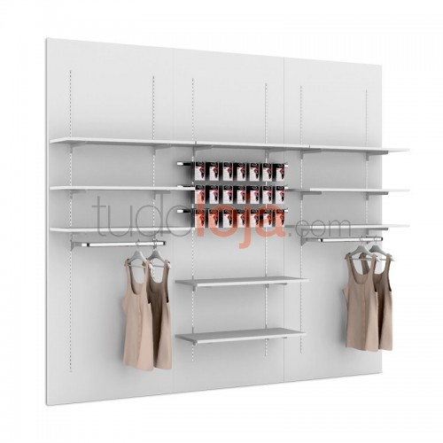 Painel de Madeira com Prumos Verticais 2400x2700 para fixar na Parede de Lojas