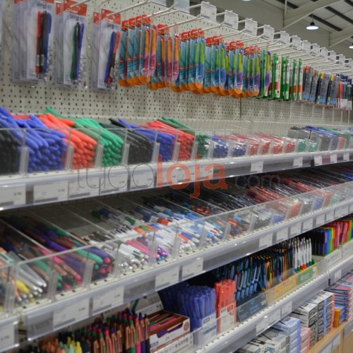 Estante com Divisórias para Papelaria