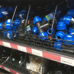 Divisória de arame para prateleiras