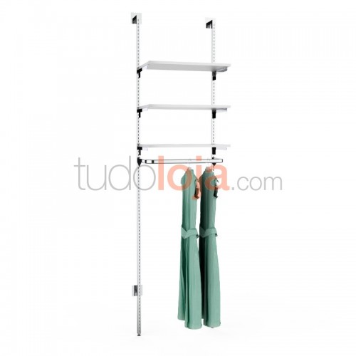 Estante Mural H2400 para Lojas de Roupa
