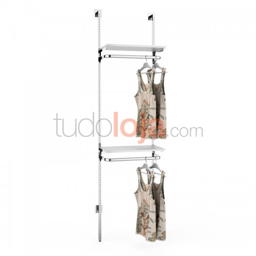 Estante Mural H2400 para Lojas de Roupa