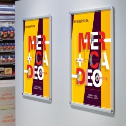 Quadro para folhetos